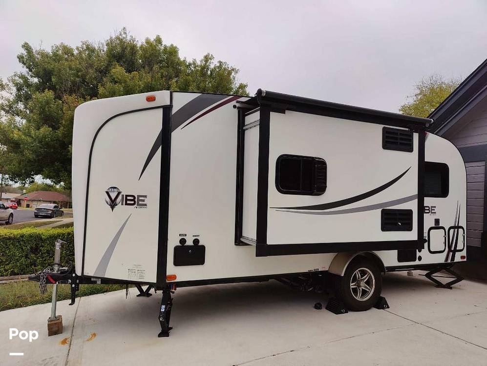 2014 Forest River V-Cross Vibe Limited Series 6502 For Sale in Killeen ...