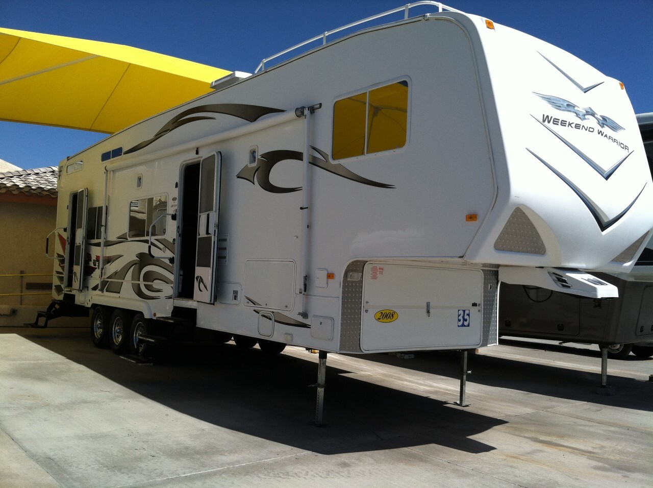 New or Used RVs For Sale - Fleetwood, Airstream, Winnebago New or Used RVs For Sale - Fleetwood, Airstream, Winnebago