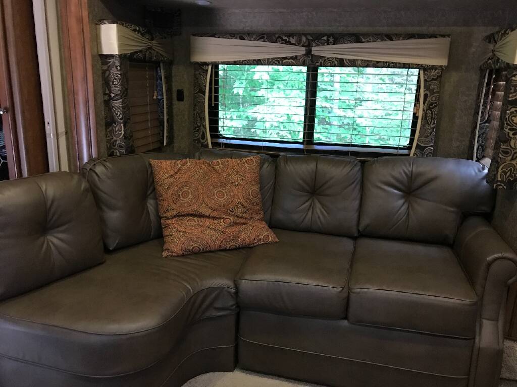 2014 Dutchmen INFINITY 3750FL Meredith NH RVtradercom 2014 Dutchmen INFINITY 3750FL Meredith NH RVtradercom