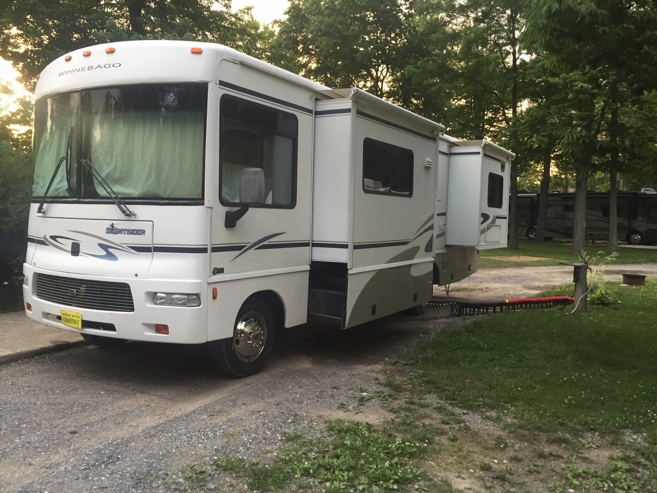 137 Winnebago Sightseer Bunk House W 2 Slides Rv Trader