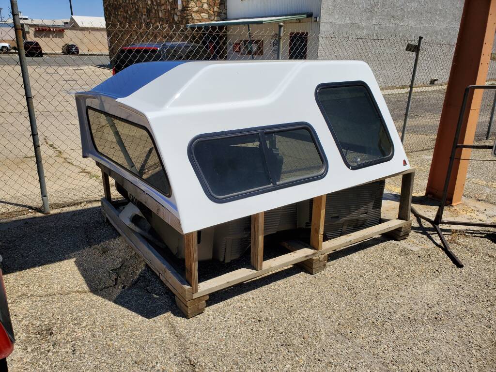 Truck Camper Shells >> 2018 Leer Camper Shell For Sale In Beaumont Ca Rv Trader Truck Camper Shells >> 2018 Leer Camper Shell For Sale In Beaumont Ca Rv Trader