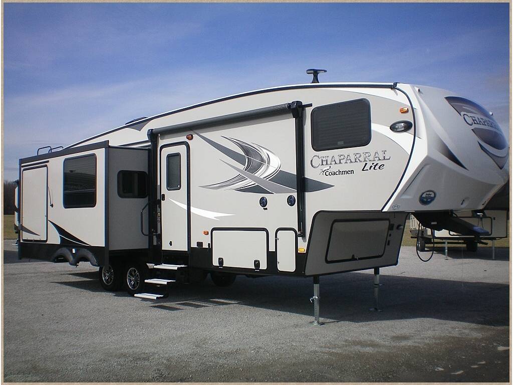2018 Coachmen Chaparral Lite 285RLS For Sale in Ullin, IL RV Trader