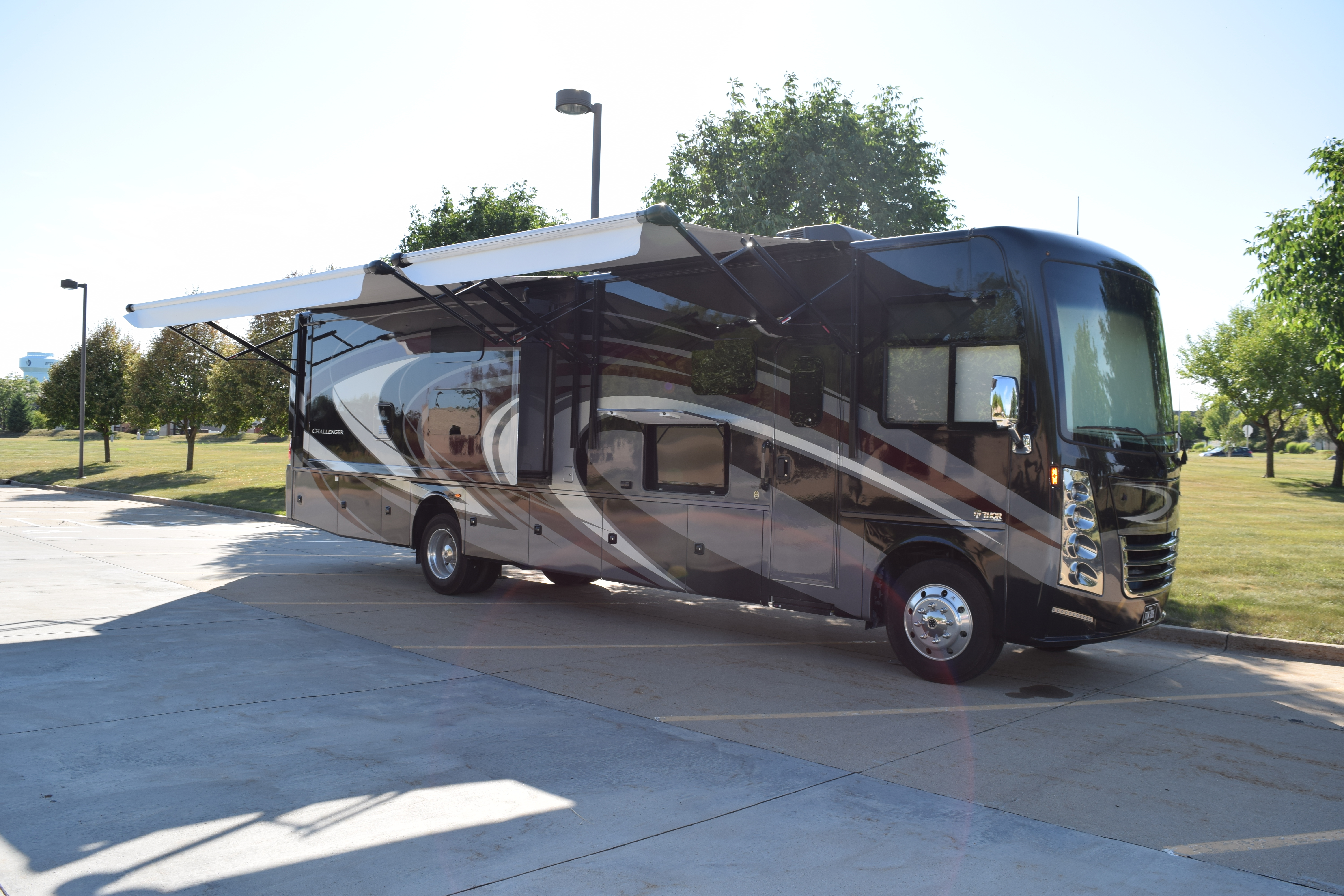 2021 Thor Motor Coach Challenger 37ds Rv For Sale In Alvarado Tx 76009 Jth012582302 Rvusa Com Classifieds