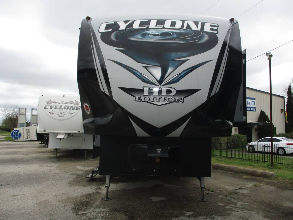 Evergreen Rv Center In 1710 Interstate 35 North Frontage New Braunfels Tx 78130 Rv Trader
