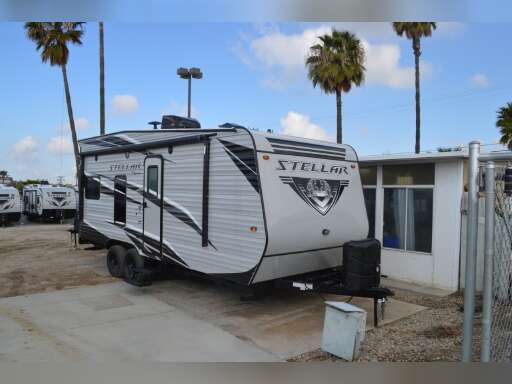 Stellar 19sb For Sale Eclipse Recreational Vehicles Toy Haulers Rv Trader