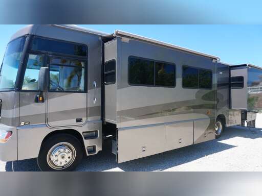 Itasca Suncruiser For Sale Winnebago Rvs Rv Trader