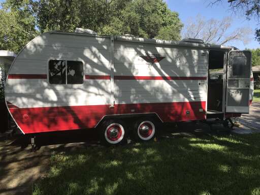2017 White Water Retro For Sale Riverside Rv Rvs Rv Trader