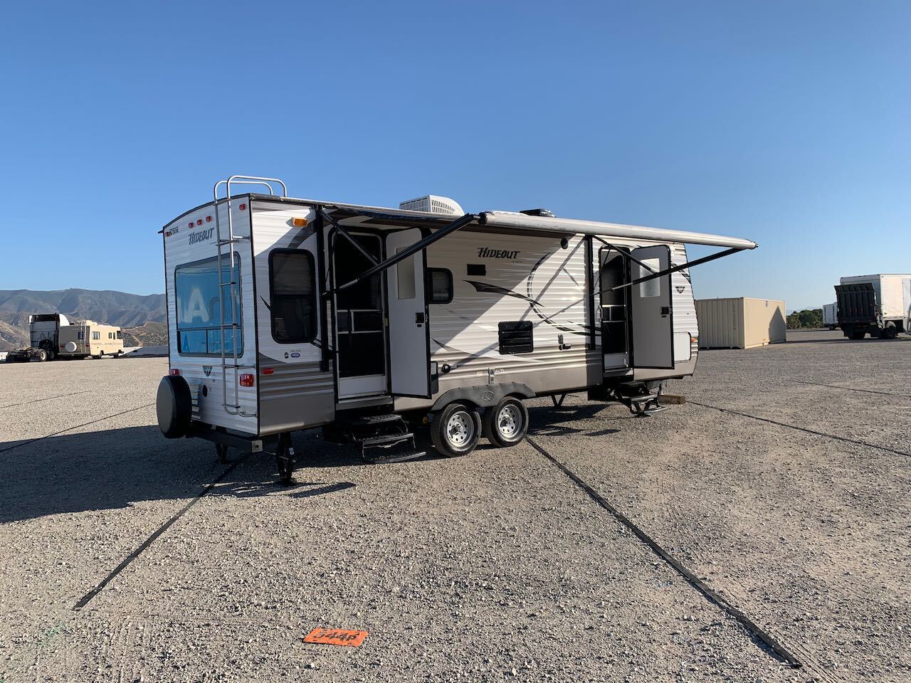 2015 Keystone Alpine 3010re F149cl By Ppl Motor Homes