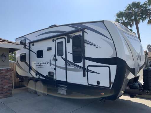 2016 Nexus Rv Phantom 25p Car Dealership Car Dealer Recreational Vehicles
