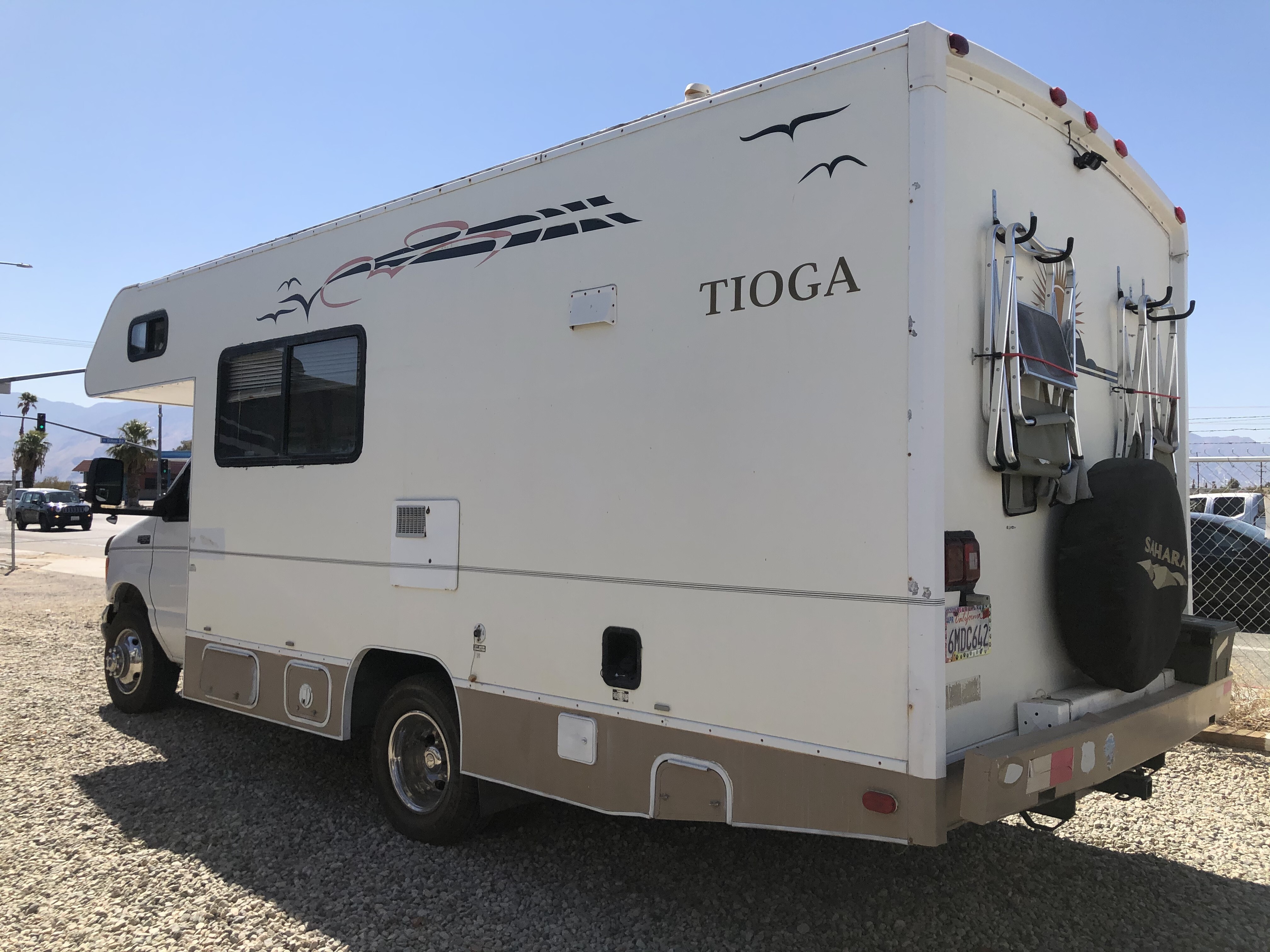 1999 Fleetwood Tioga 22C For Sale in Desert Hot Springs,