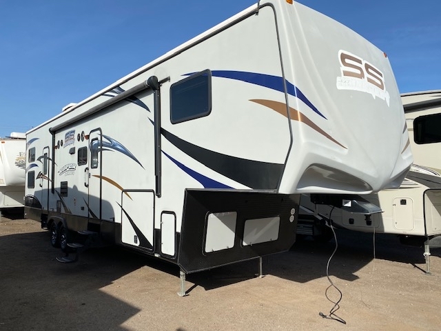 pacific coachworks toy hauler problems