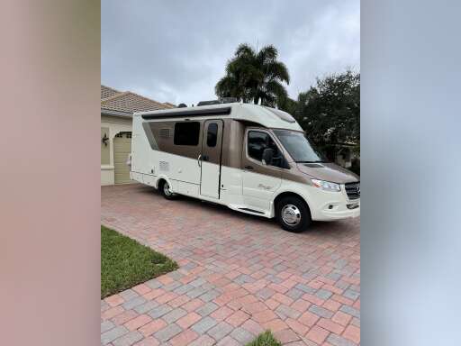 Regency Broughham Rv Ultra Brougham For Sale - Regency Conversions RVs - RV Trader