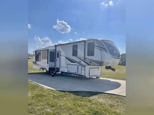 Paradigm 372RK For Sale - Alliance Rv RVs Near Me - RV Trader