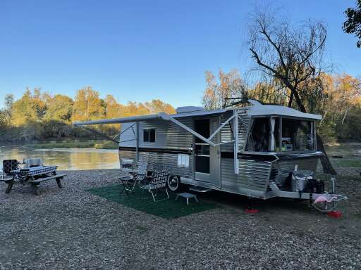 Holiday Homes Rv Holiday House Rv For Sale - Holiday House Rv Travel Trailers Near Me ...