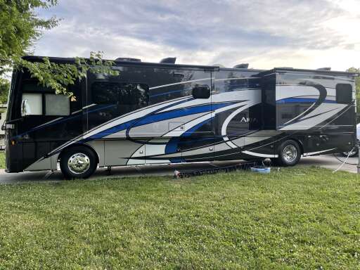 Aria 4000 For Sale - Thor Motor Coach RVs Near Me - RV Trader