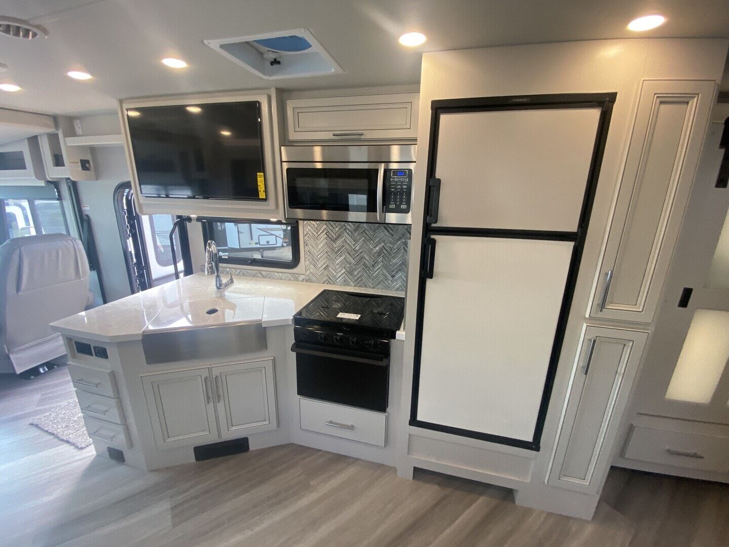 2023 Holiday Rambler Invicta 36DB For Sale in Stevensville, MD RV Trader
