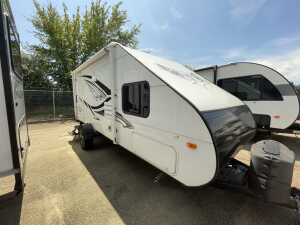 What Framing Material in a 2016 Travel Lite Truck Camper: Durable Choices Revealed