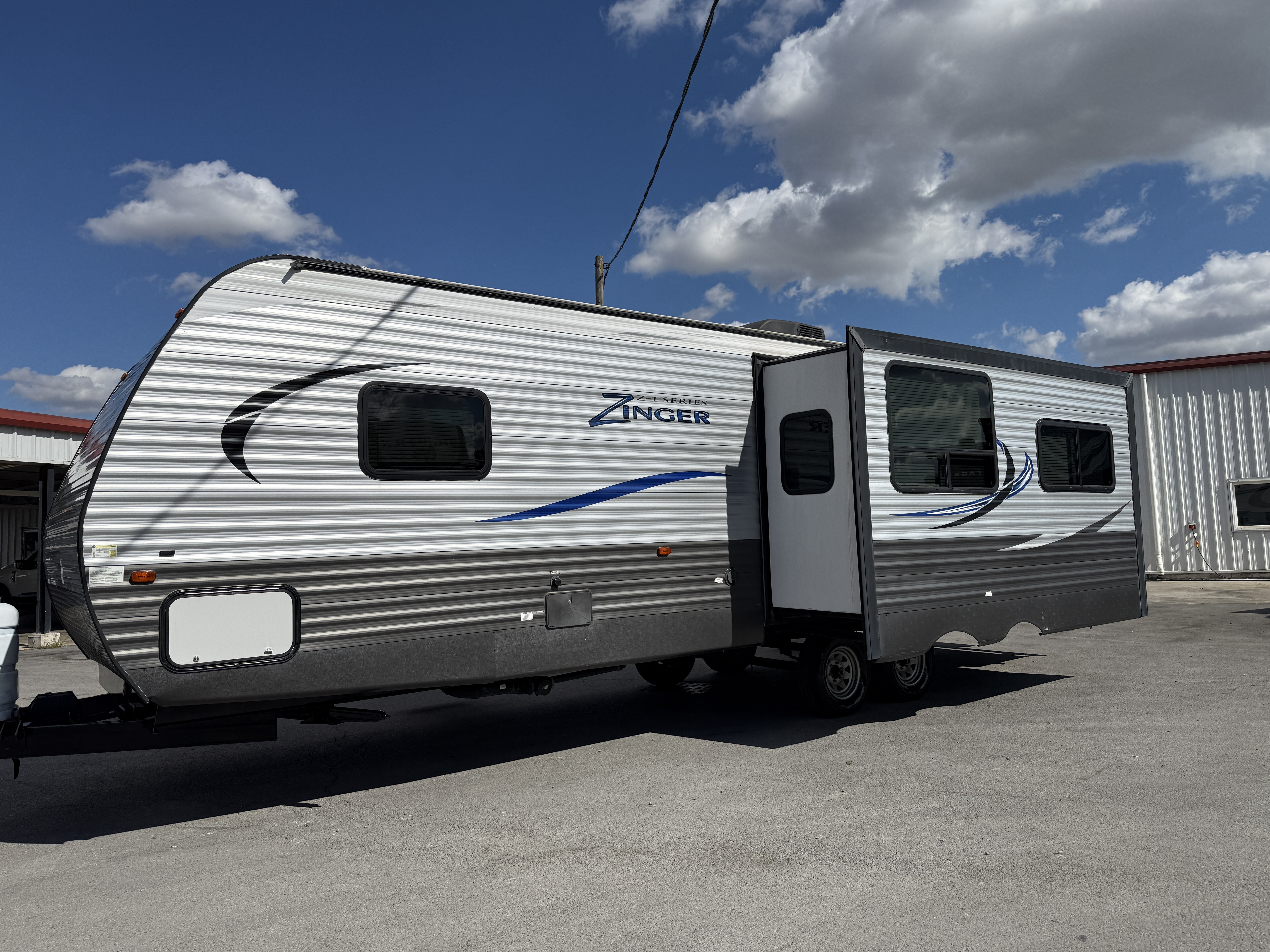Crossroads Z-1 291RL Travel Trailer RV Reviews on RV Insider