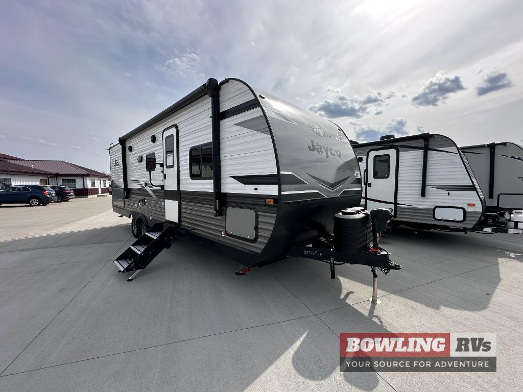 2006 Jayco Seneca ZX Class C RV Reviews on RV Insider