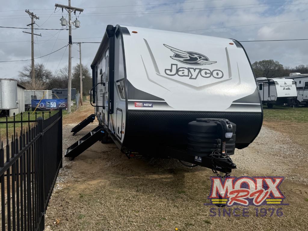 2006 Jayco Seneca ZX Class C RV Reviews on RV Insider